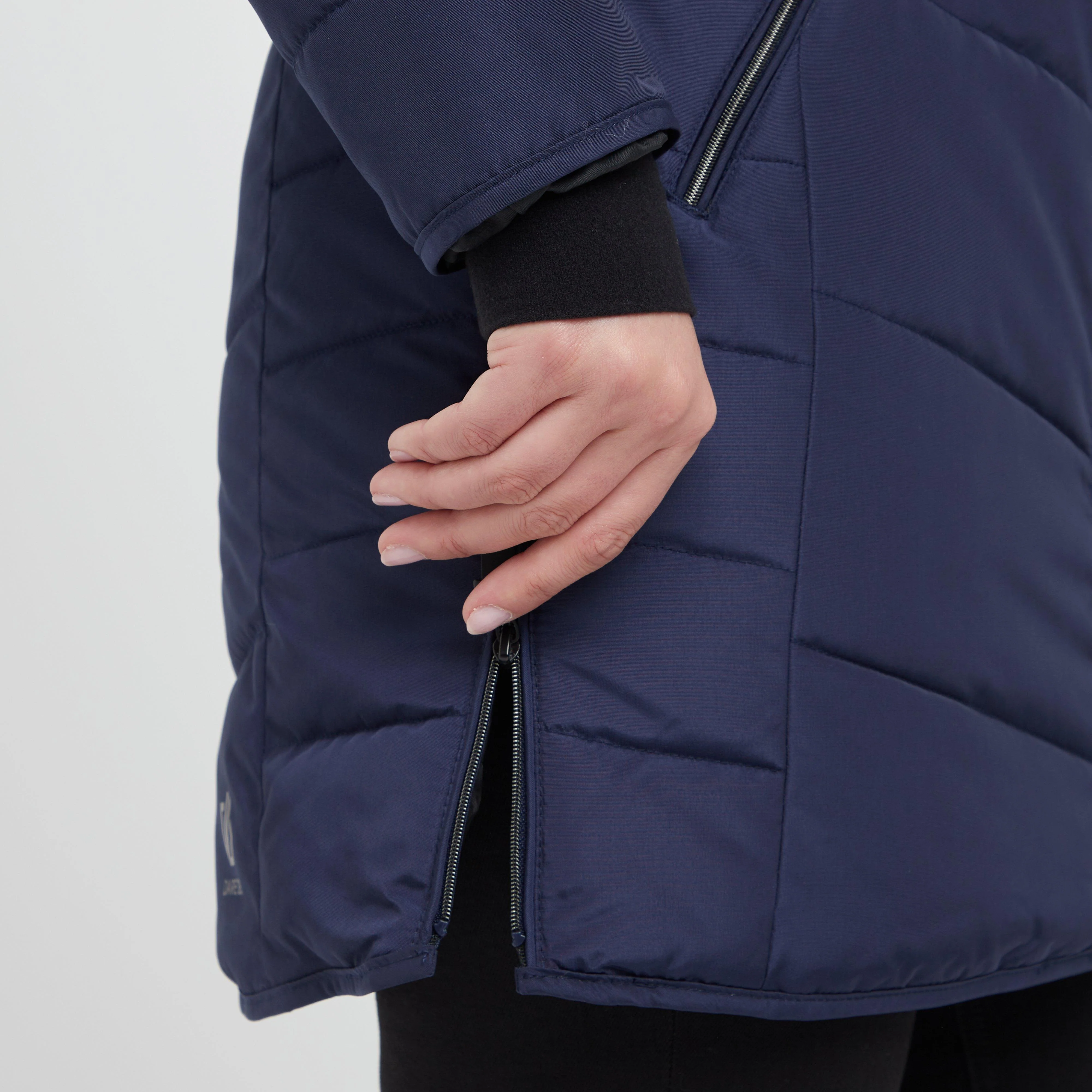 Women’s Striking IIII Jacket - Image 7