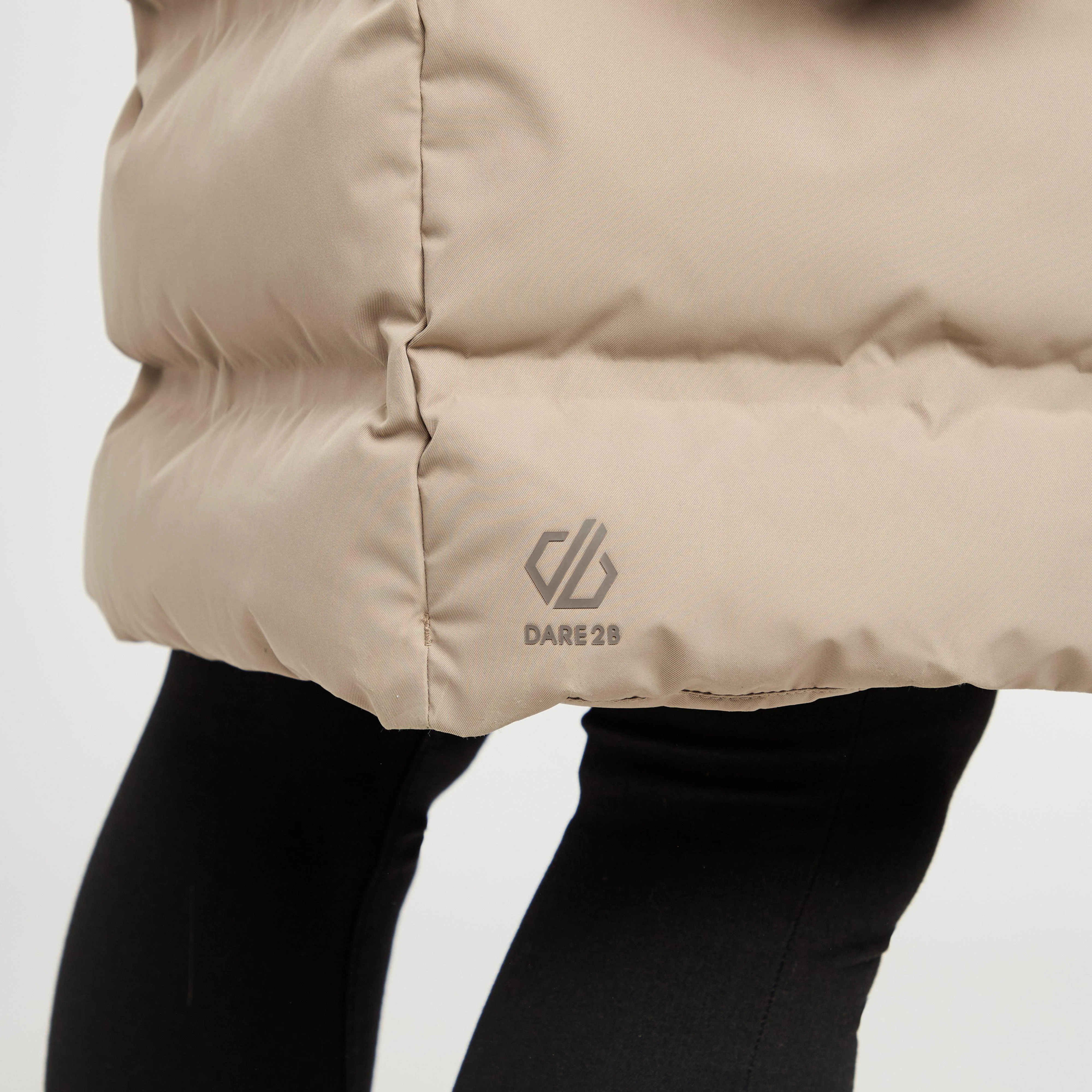 Women's Wander Padded Parka - Image 9