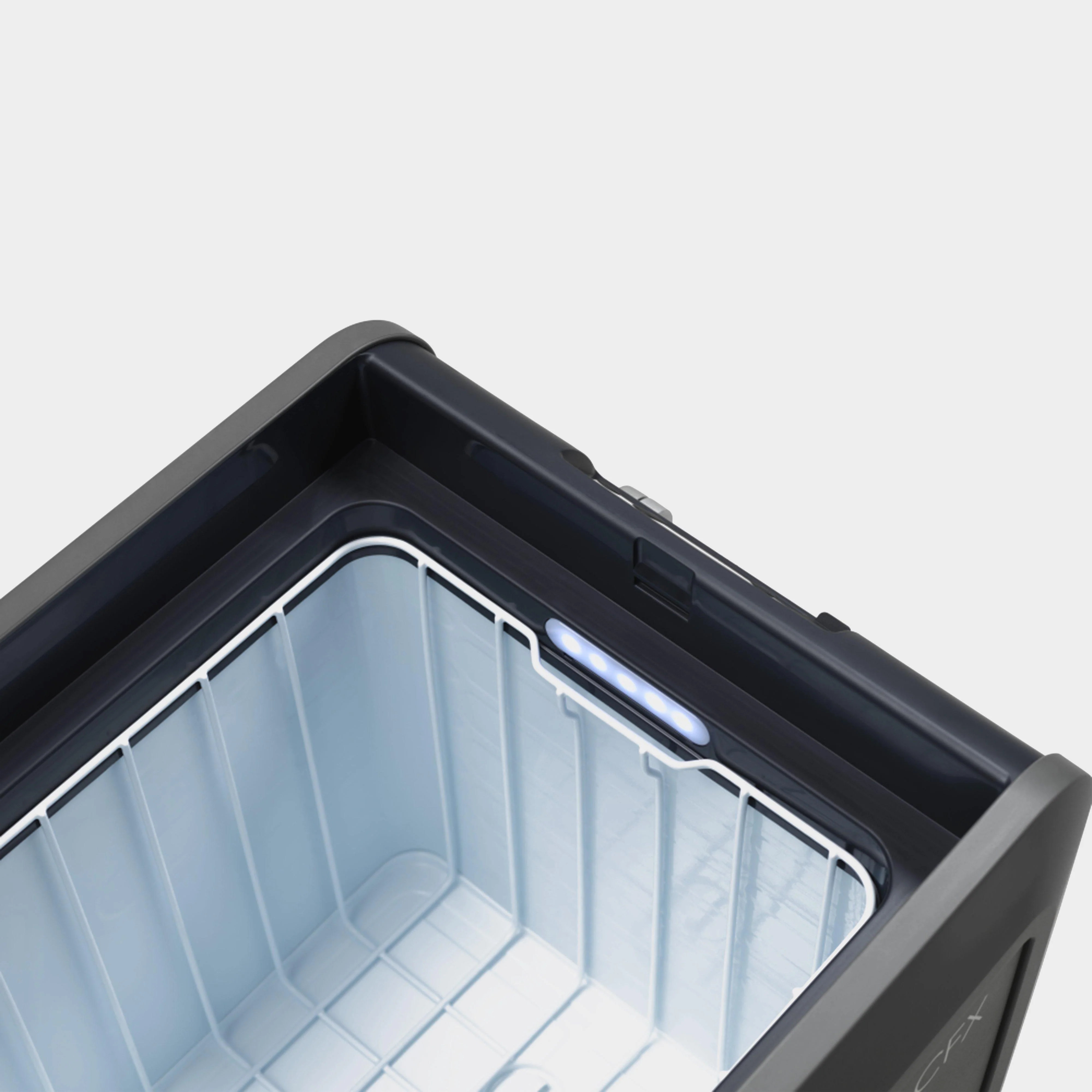 CFX5 55 Performance Compressor Coolbox 55L - Image 7