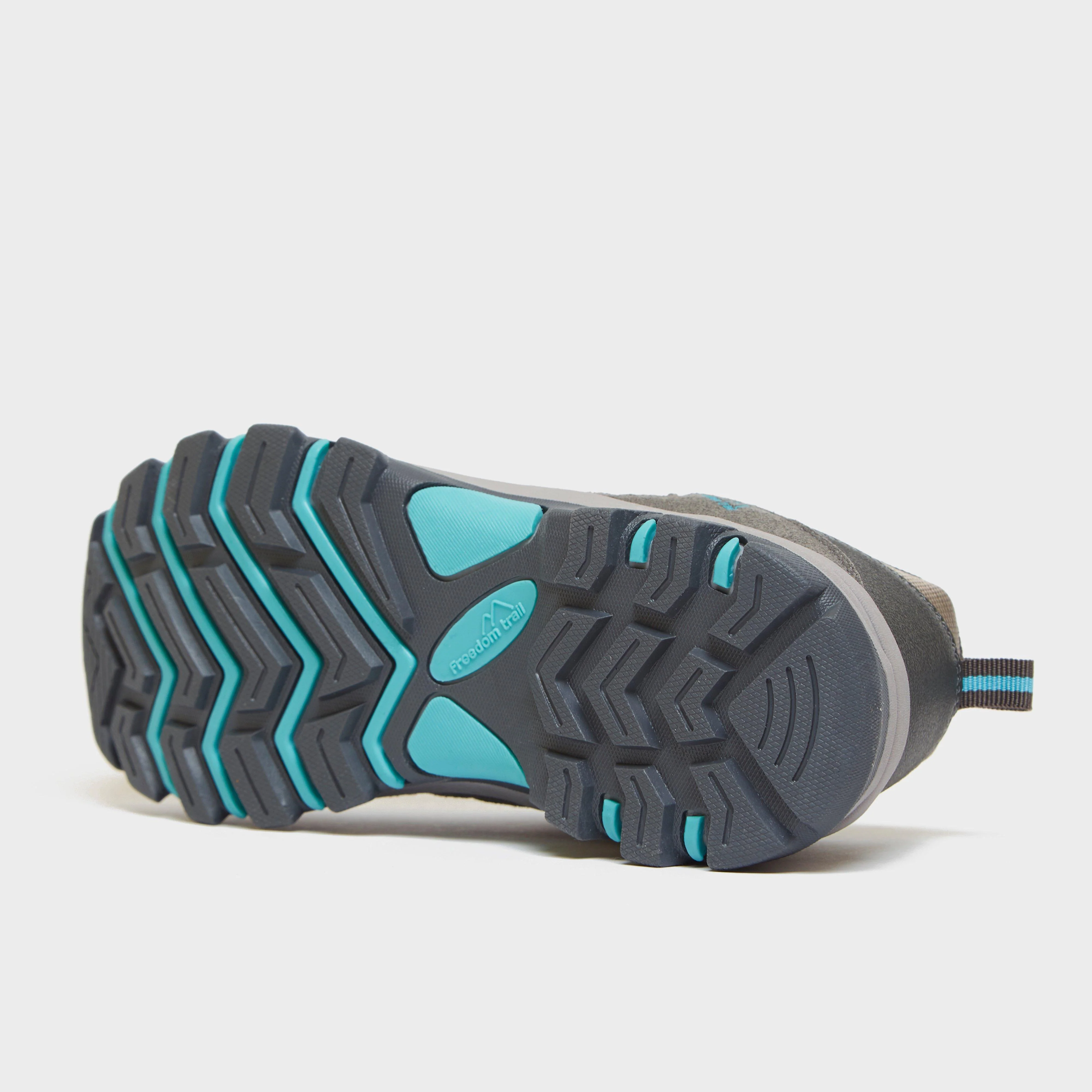 Women's Buxton Walking Shoes - Image 2