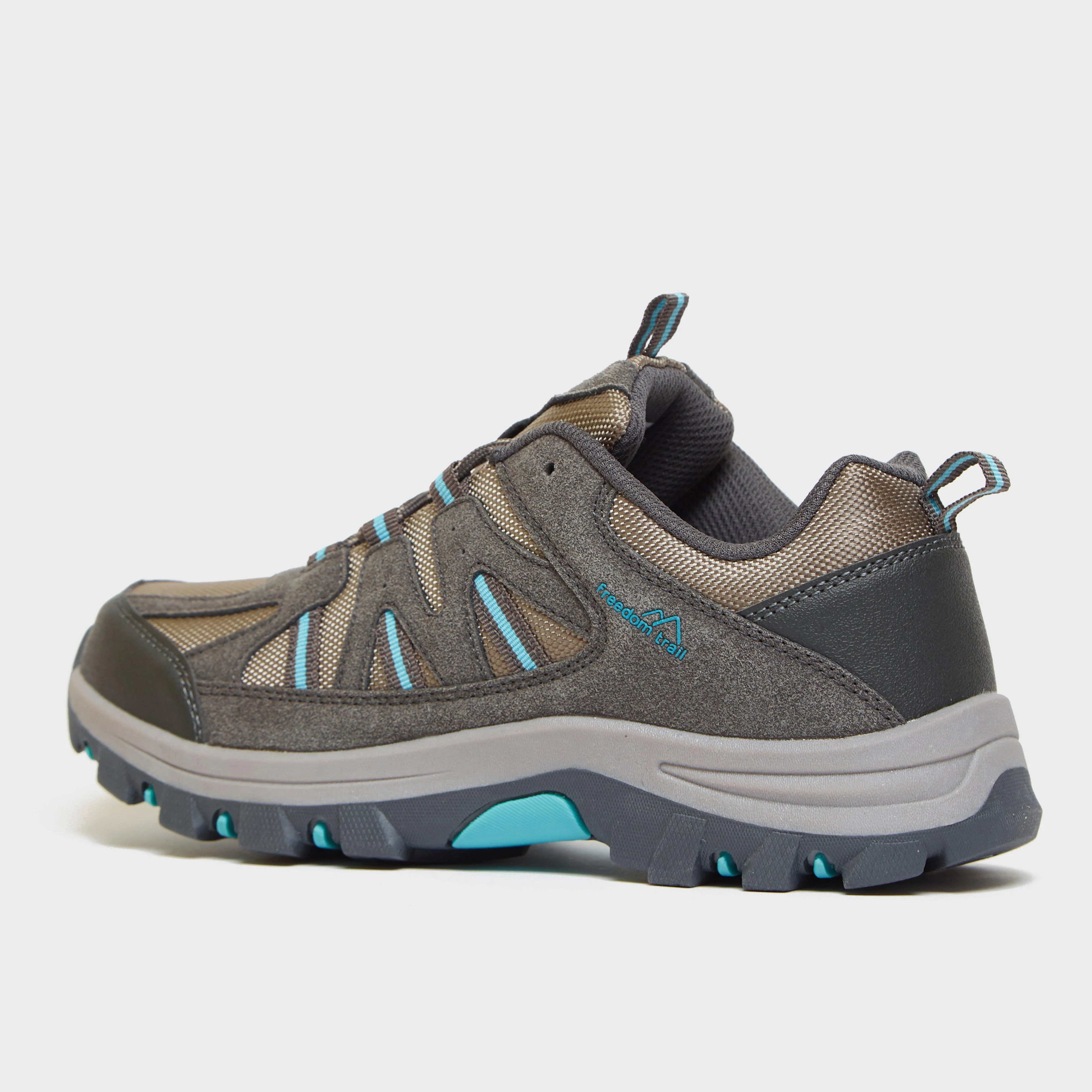 Women's Buxton Walking Shoes - Image 6