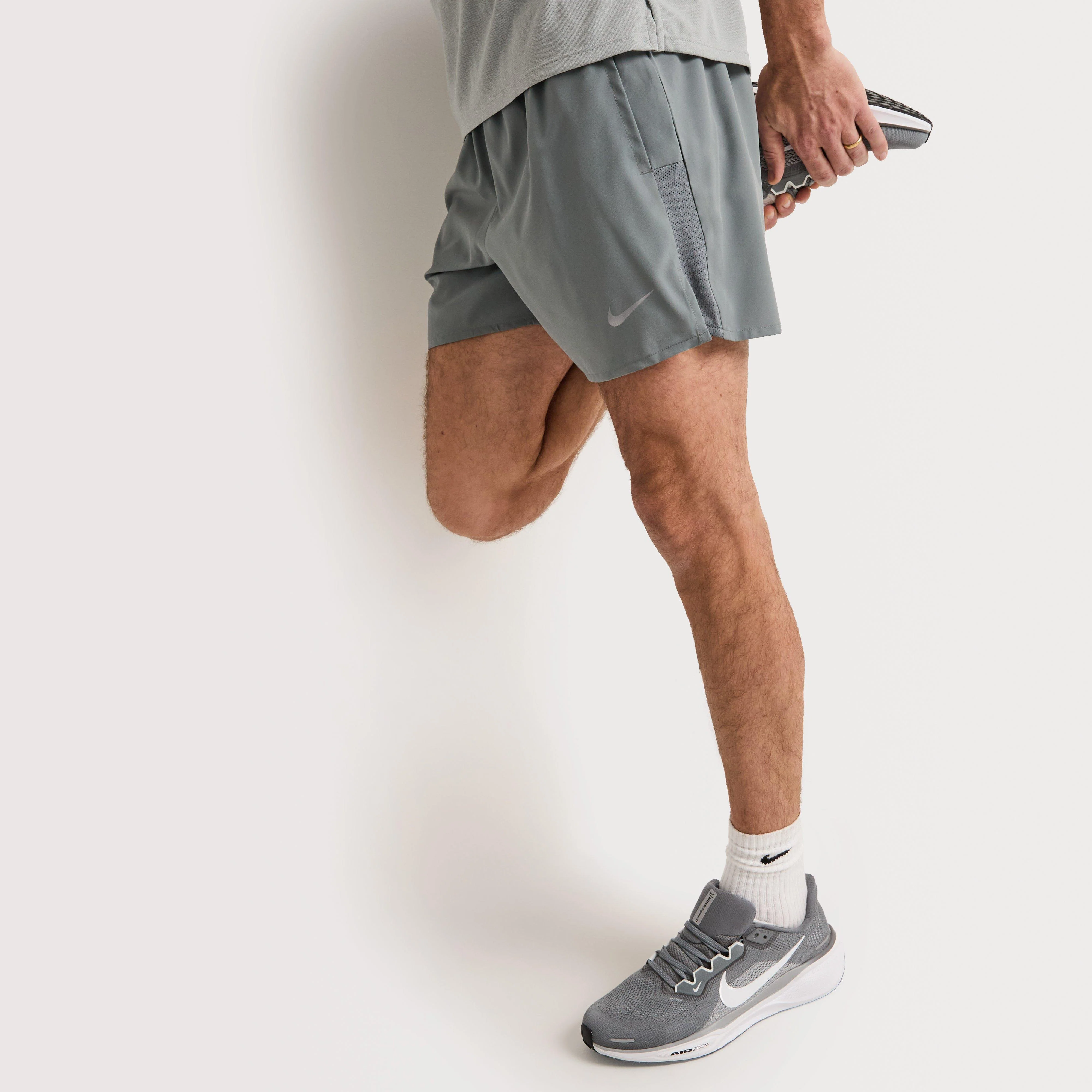 Men's Dri-FIT Challenger 5" Brief-Lined Versatile Shorts