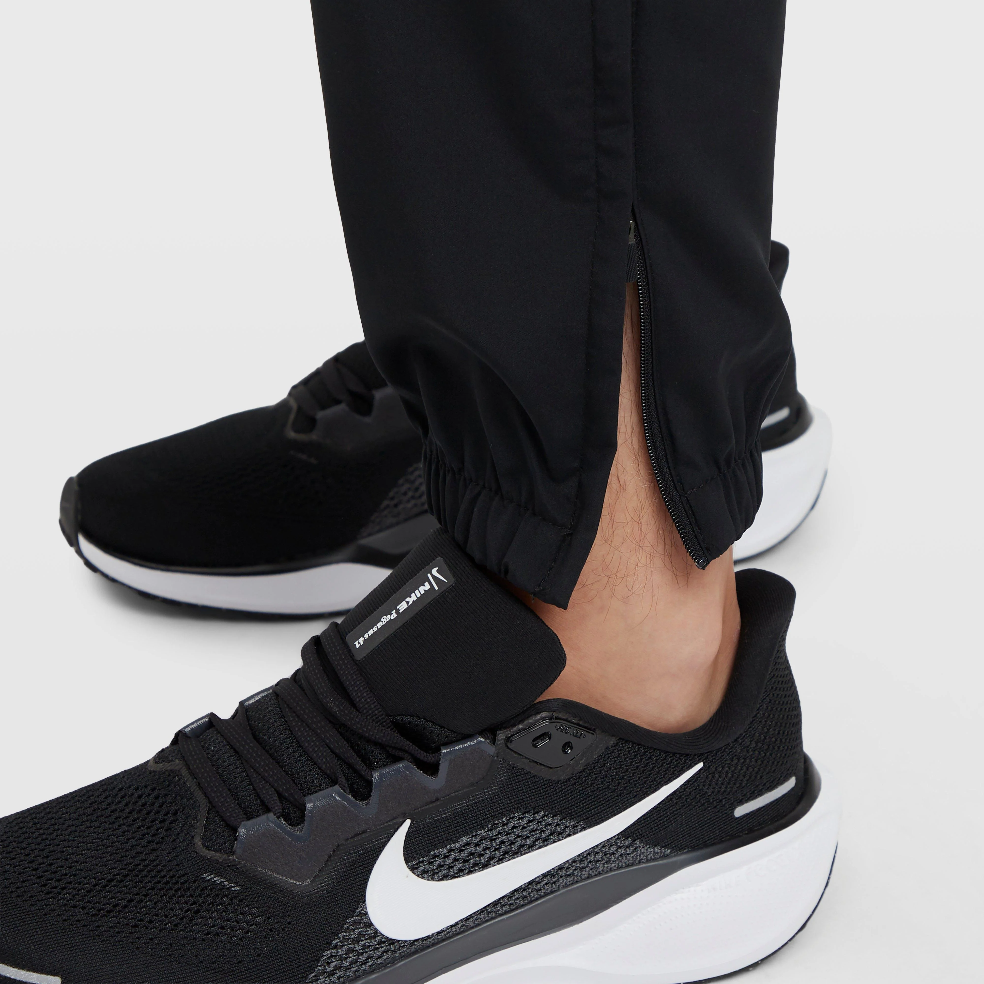 Men’s Dri-FIT Form Tapered Training Joggers - Image 6
