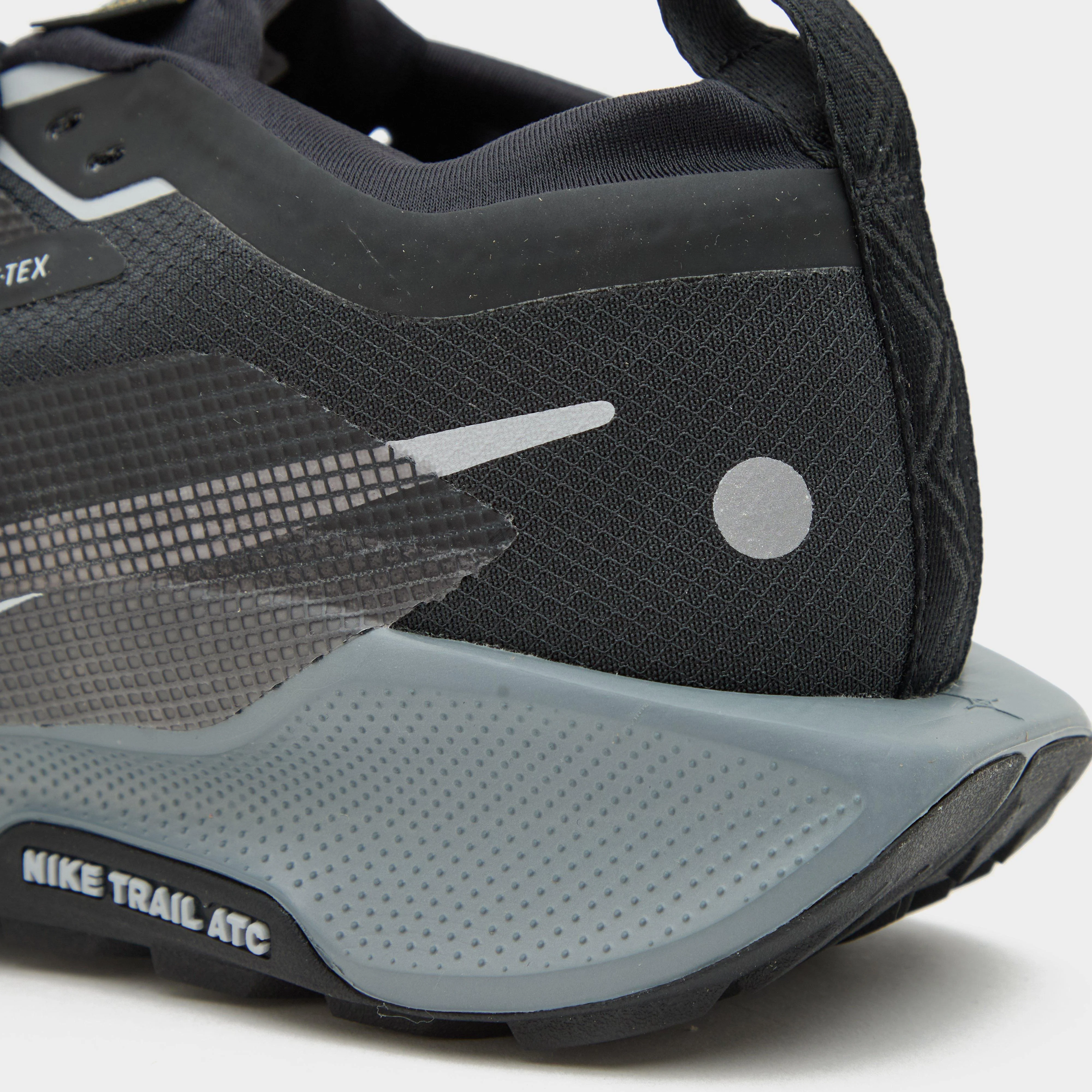 Men’s Pegasus Trail 5 GORE-TEX® Trail Running Shoes - Image 6