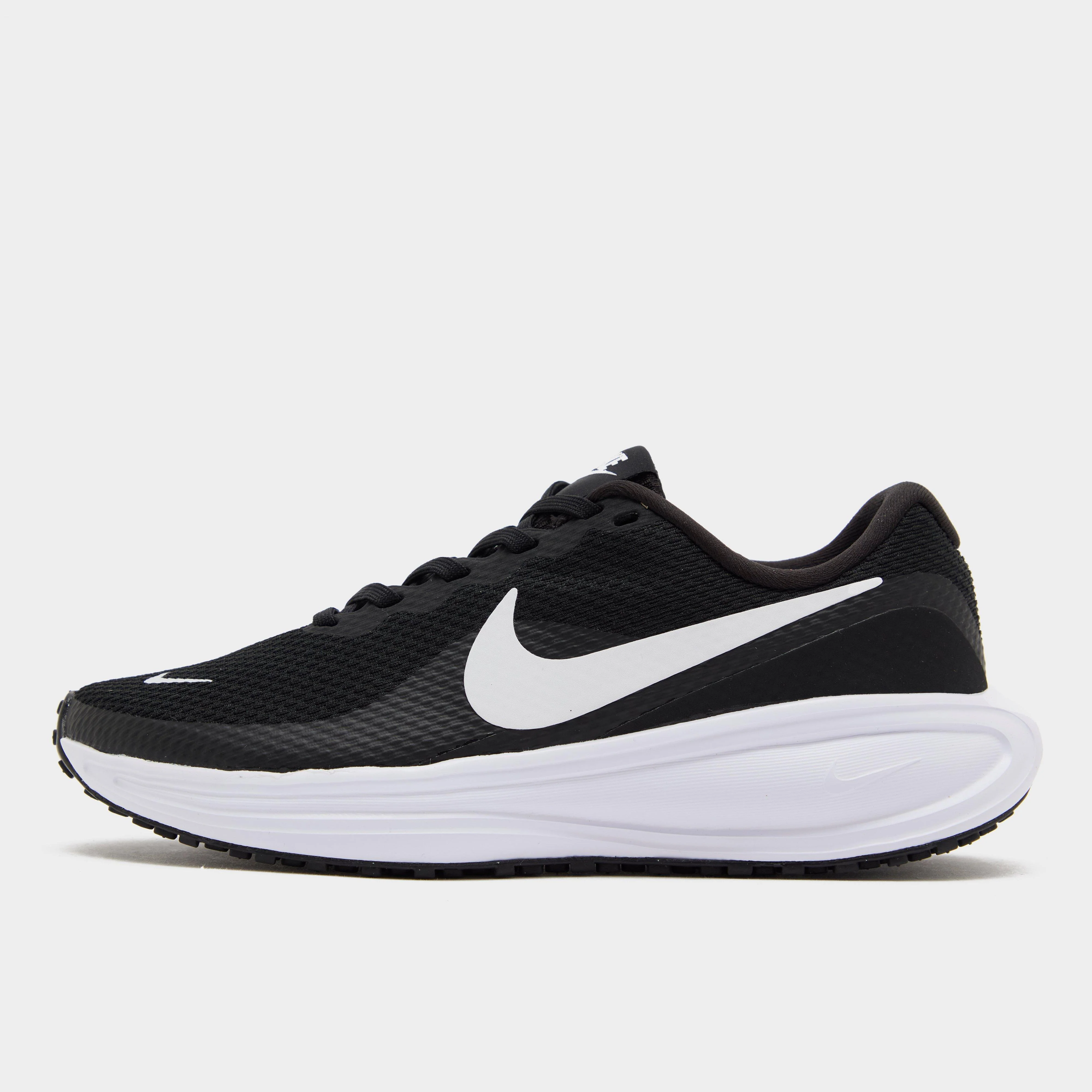 Women's Revolution 8 Road Running Shoes