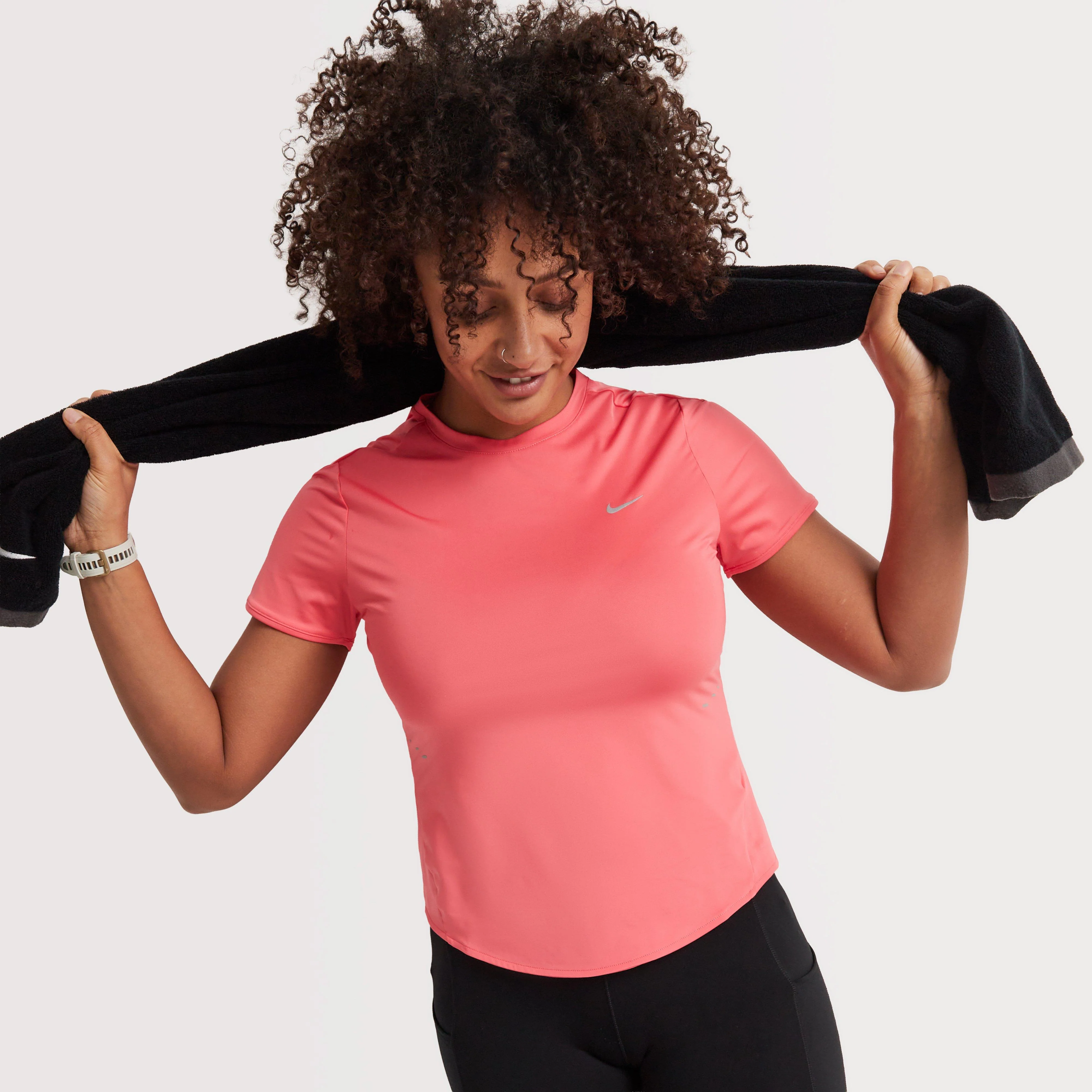 Women's Swift Dri-FIT Short Sleeve Top