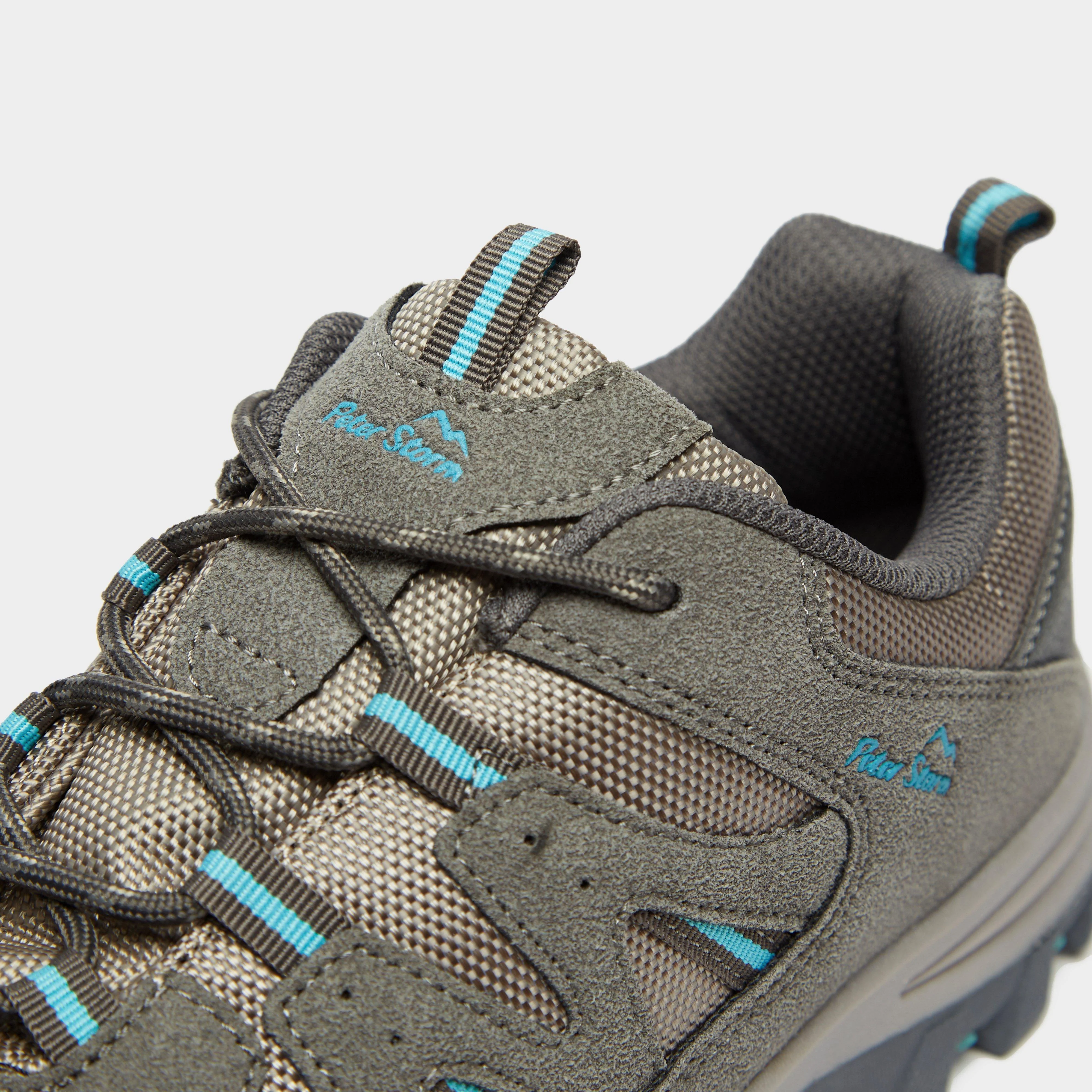 Women's Buxton Walking Shoe - Image 10