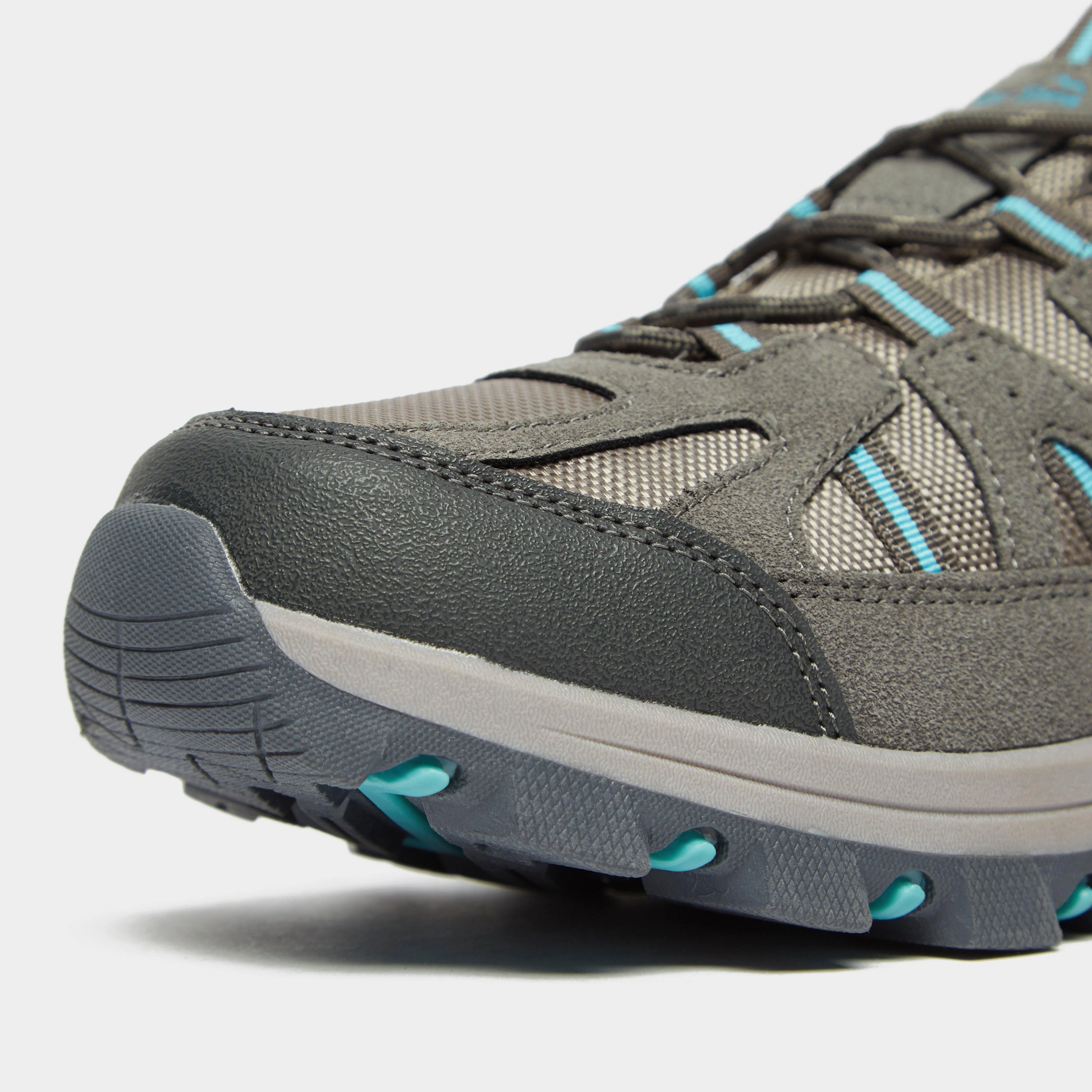 Women's Buxton Walking Shoe - Image 8