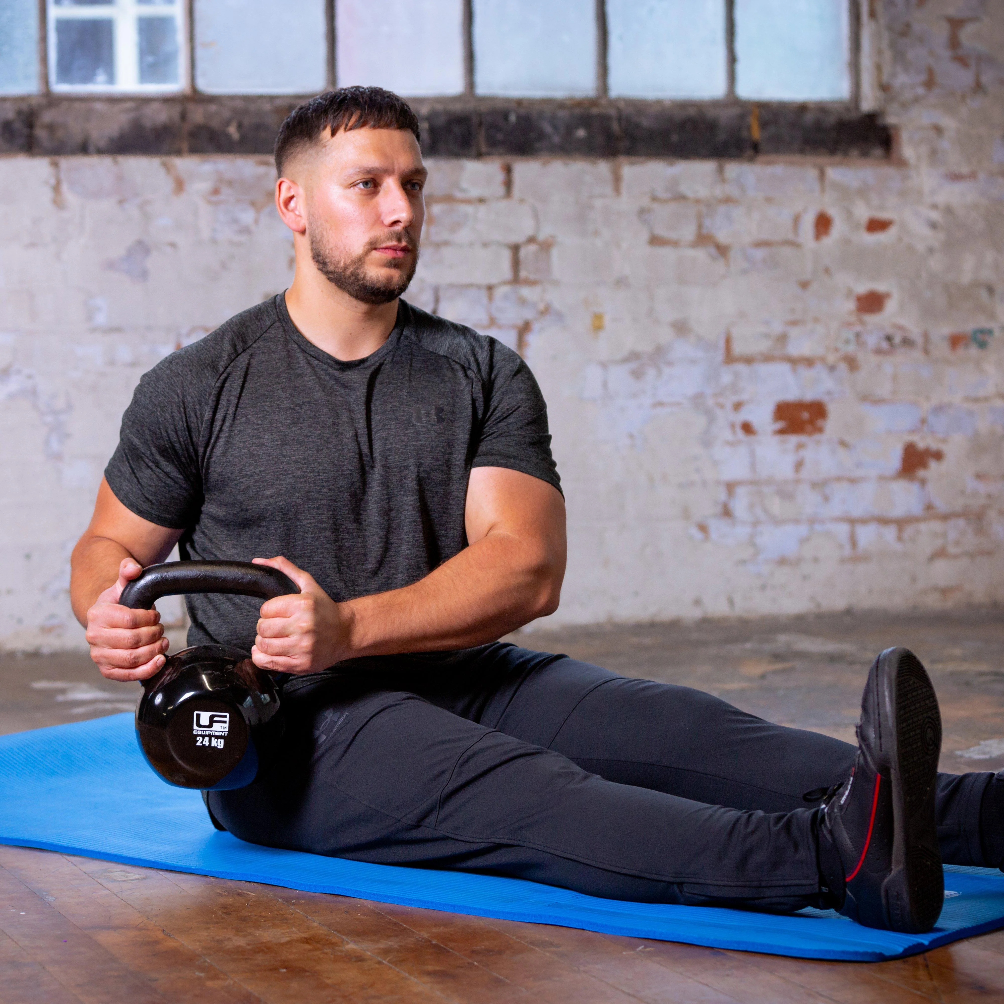 Cast Iron Kettlebell 24kg - Image 2
