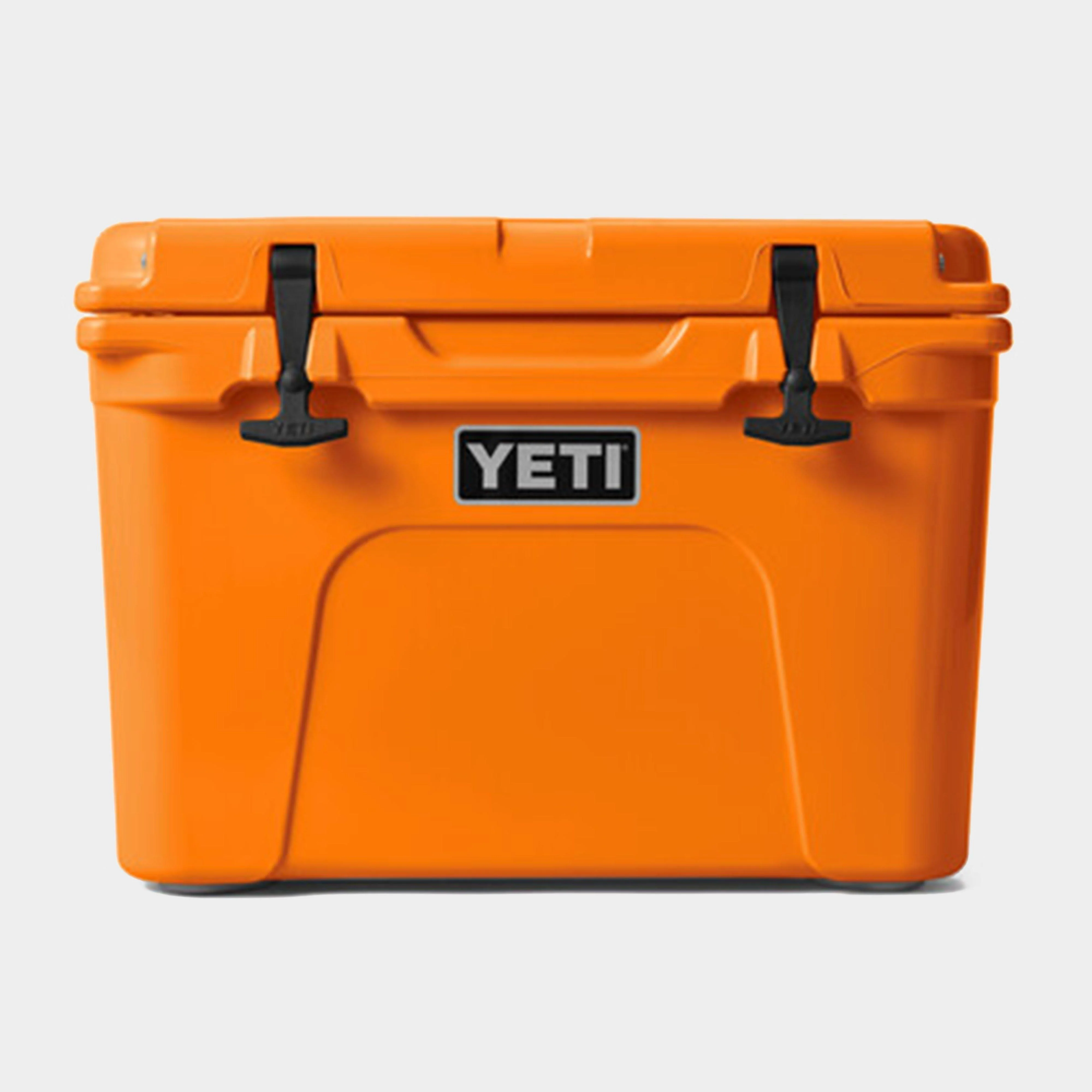 Tundra® 35 Cool Box